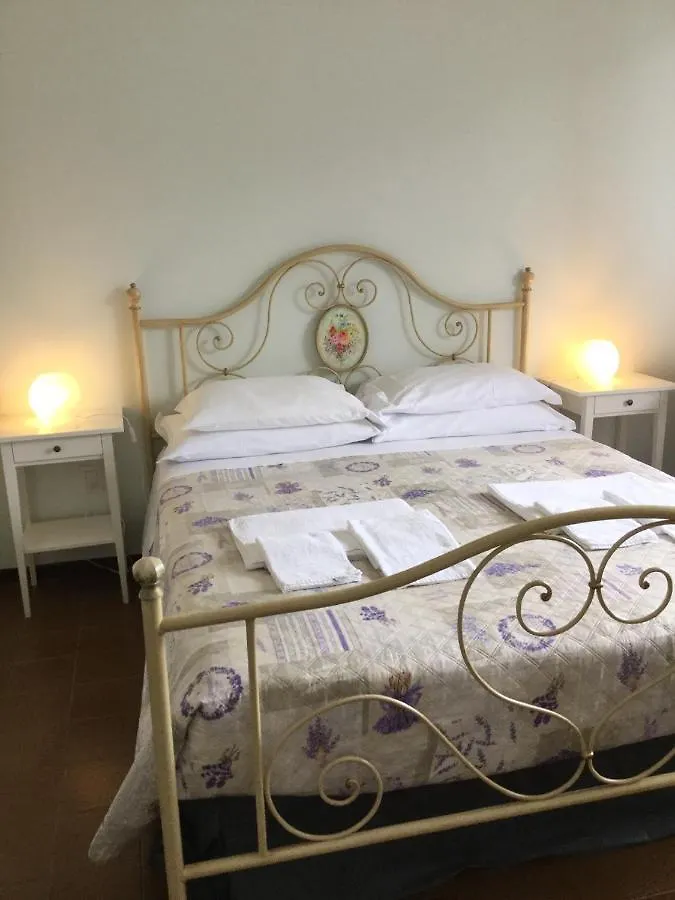 B&B Cherry En Rose Lezzeno