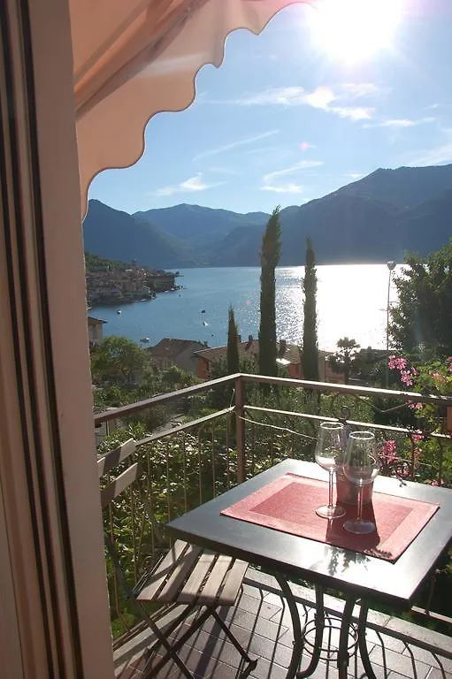 B&B Cherry En Rose Lezzeno 0*,  Italy