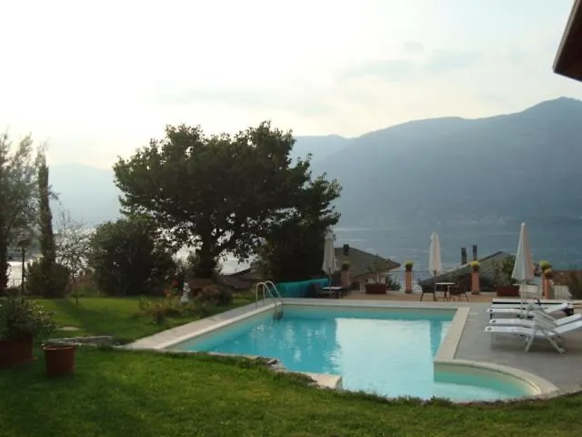 Bed & Breakfast B&B Cherry En Rose Lezzeno