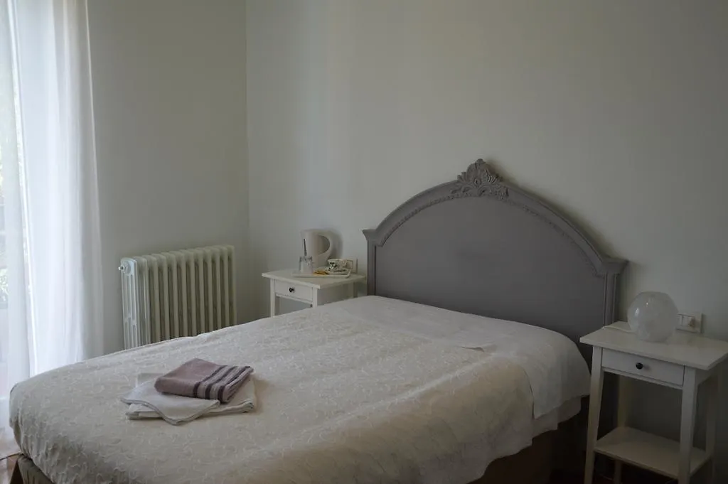 Bed & Breakfast B&B Cherry En Rose Lezzeno